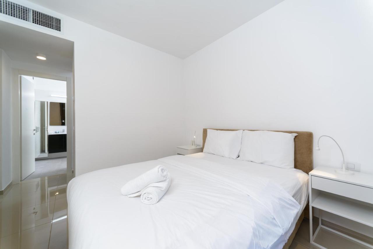 3 Ma'On - By Beach Apartments Tlv Tel Aviv Exterior photo